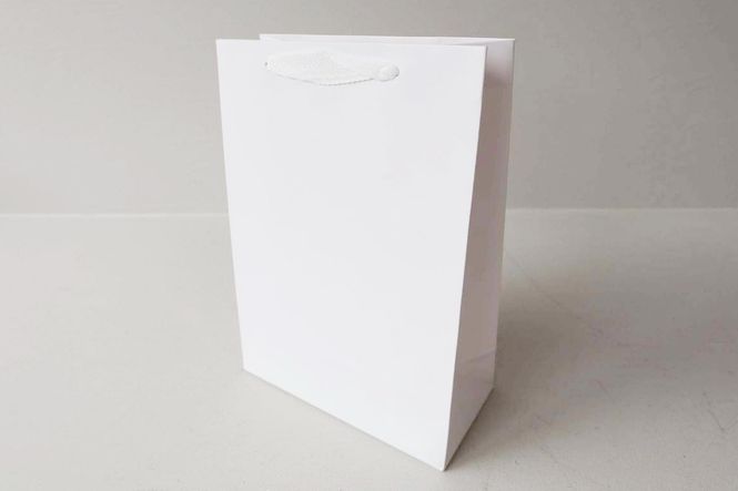 Hovedbilde Gavepose, hvit, medium