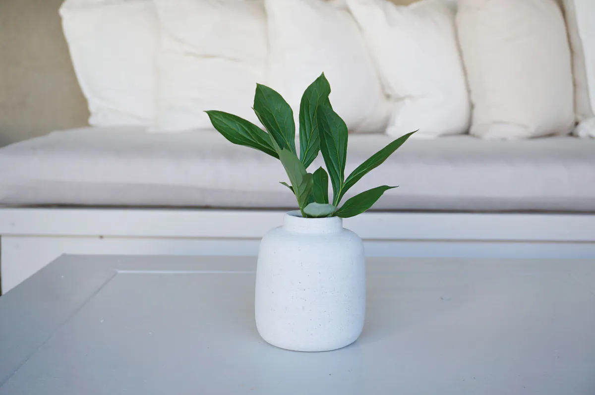 Vase, polystone, 12x7 cm
